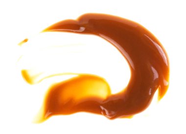 Beyaz arkaplanda izole edilmiş karamel sosu