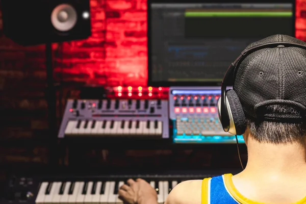 Back Male Asian Music Producer Arranging Song Home Recording Studio — Stock Photo, Image