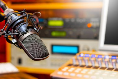 microphone in radio broadcasting, podcast, voice acting studio clipart