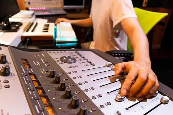 Asian Male Professional Producer Mixing Audio Tracks Digital Sound Mixer — Stock Photo, Image