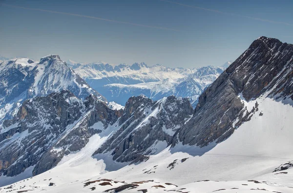 Pohled Zasněžený Stubaier Alpen Rozmezí Hohe Munde Plattspitze Vrcholy Pohoří — Stock fotografie