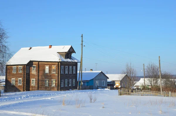 Russia Arkhangelsk Region Wooden Buildings Village Turchasovo Inn Winter Sunny — Stock Photo, Image