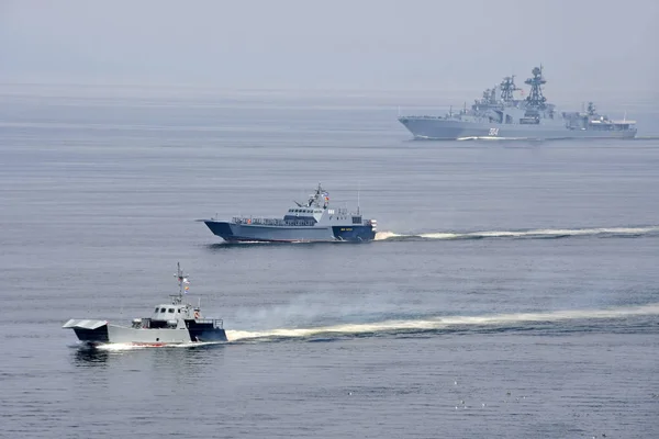 Vladivostok Rússia Julho 2018 Vladivostok Dia Marinha Russa Desfile Navios Fotografias De Stock Royalty-Free