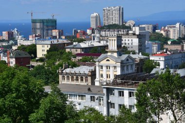 Vladivostok, Rusya Federasyonu, Ağustos, 01,2018. Yaz Vladivostok yüksek noktadan görünümünü