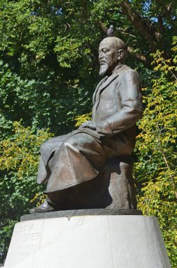 Moskova, Rusya, Ağustos, 12, 2018. Kazak şair ve düşünür abay Kunanbayev yaz Chistoprudny Bulvarı Moskova'da Anıtı