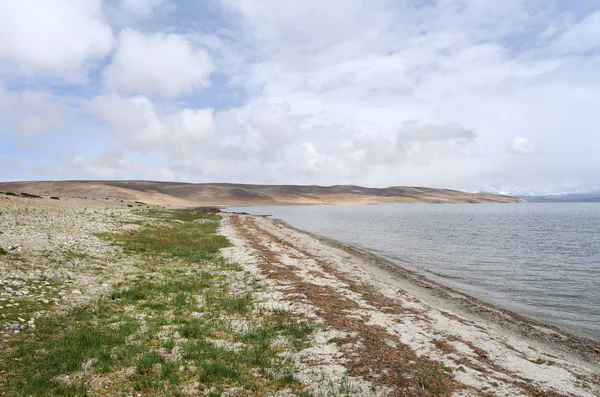 Cina Tibet Lago Sacro Buddisti Manasarovar Giugno Con Tempo Nuvoloso — Foto Stock