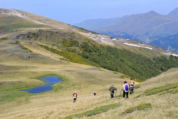 Arkhyz Russia Caucaso Settembre 2018 Turisti Sull Altopiano Gabulu Fino — Foto Stock