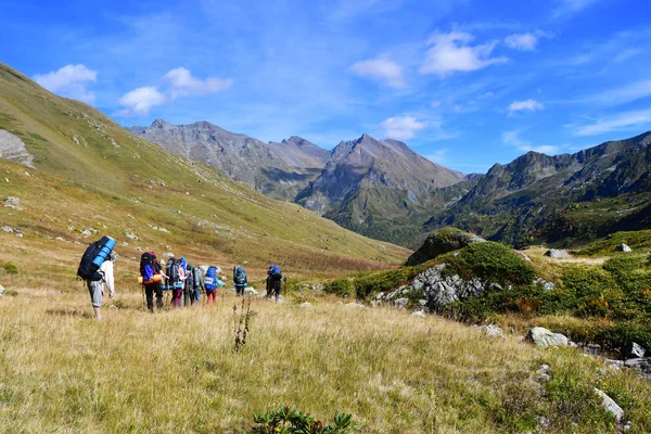 Arkhyz Rusia Cáucaso Septiembre 2018 Turistas Las Montañas Arkhyz Septiembre —  Fotos de Stock