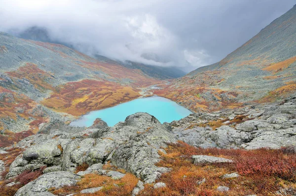 Russia, Altai mountains, overlooking of lake of Acchan (Akchan) from pass Kuiguk (Kuyguk)