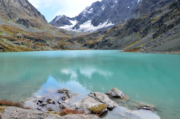 Rússia Montanhas Altai Lago Kuyguk Kuiguk Outono — Fotografia de Stock