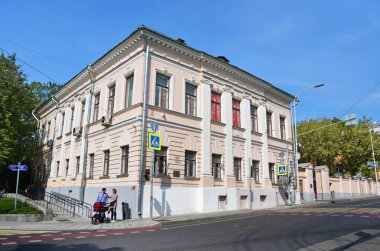 Moskova, Rusya, Eylül, 01, 2018. Teleshov - Karzinkin Moskova'da erken sonbaharda Pokrovsky Bulvarı'nda evi