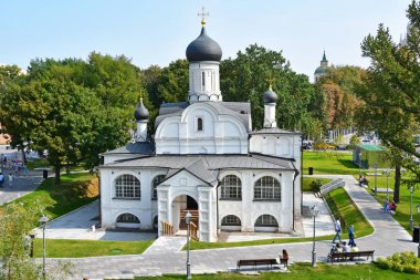  Moskova, Rusya, Eylül, 01, 2018. Anna, 16. yüzyıl başında gebe Kilisesi. Tarihi bölge, Zaryadye yaz aylarında. Moscow, Rusya Federasyonu