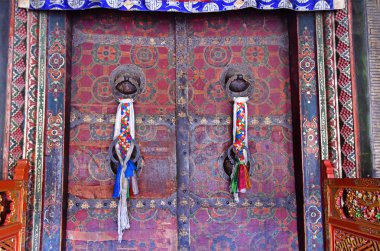 Tibet, Lhasa. Bir antik tapınak Jokang girişleri