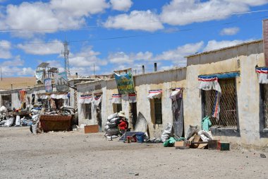 Tibet, Çin, Haziran, 11, 2018. Yaz küçük Yakra Köyü