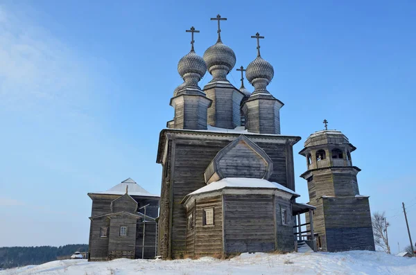 木造寺院の複合体 世紀のニコラス Vvedenskaya ロシア アルハンゲリスク地域 Vorzogory — ストック写真