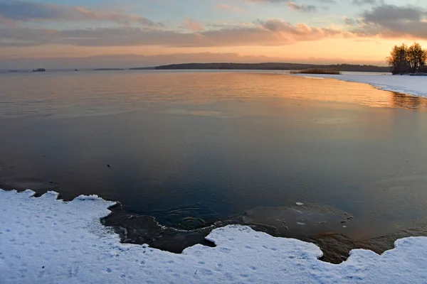 Lake Uvildy November Bei Sonnenuntergang Spätherbst Südlichen Urals Rusia — Stockfoto