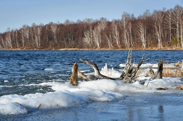 Natuurmonument Meer Uvildy Late Herfst Helder Weer Chelyabinsk Regio Rusland — Stockfoto