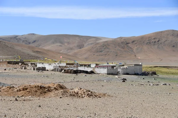 Pequeño Pueblo Tíbet Cerca Del Lago Ngangtse Nganga Tso 4690 — Foto de Stock