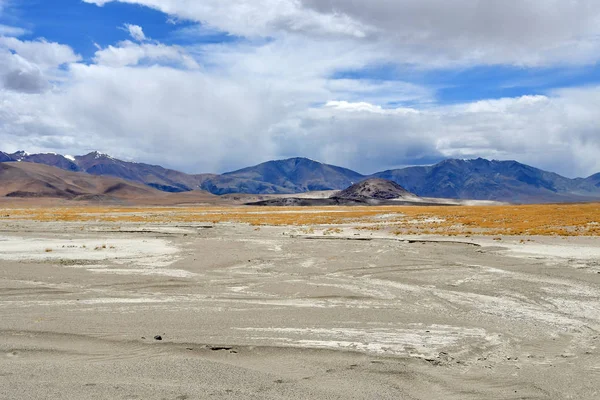 China Tibet Transhimalayas Way Lake Ngangla Ring Tso Summer Cloudy — Stock Photo, Image