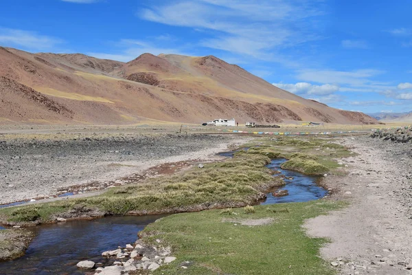 Mountain River Tibetanska Platån Väg Till Den Salt Lake Drangyer — Stockfoto