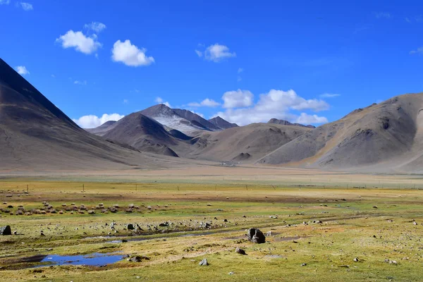 China Estructura Las Montañas Tibetanas Camino Lago Mershung Verano Día — Foto de Stock