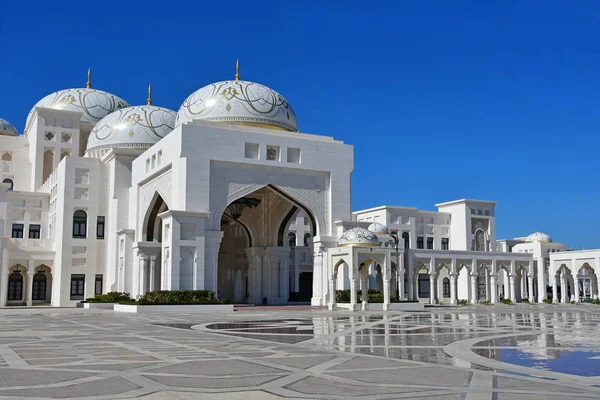 Abu Dhabi Emirados Árabes Unidos Março 2019 Palácio Presidencial Palácio — Fotografia de Stock