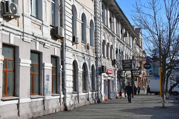 Vladivostok Rússia Janeiro 2019 Pessoas Andando Centro Histórico Vladivostok Rua — Fotografia de Stock