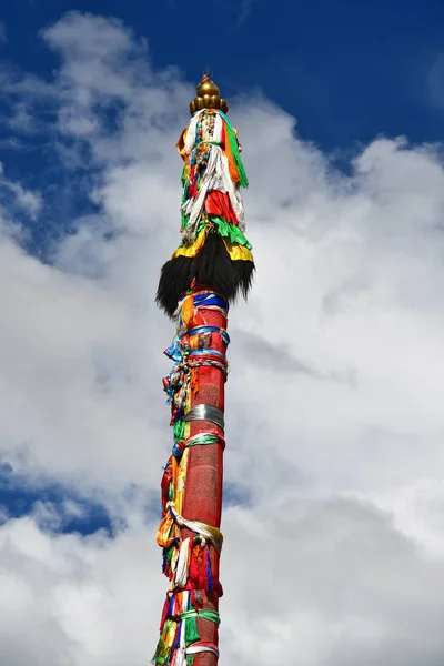 Tíbet Lhasa Pilar Ritual Budista Frente Antiguo Templo Jokang Centro —  Fotos de Stock