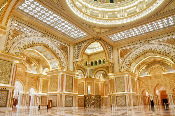 Abu Dhabi Birleşik Arap Emirlikleri Mart 2019 Cumhurbaşkanlığı Köşkü Sarayı — Stok fotoğraf