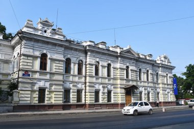 Vladivostok, Rusya, 23 Temmuz 2018. Vladivostok'taki Svetlanskaya caddesinde 78 numaralı ev. 1903'te inşa edilen Sibirya donanma mürettebatının subay kanadından biri. Mimar I. I. Zeeshtrand