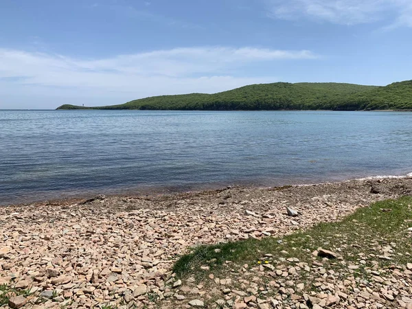 Costa Isla Shkot Desde Lado Russkiy Ruso Russky Isla Primavera — Foto de Stock