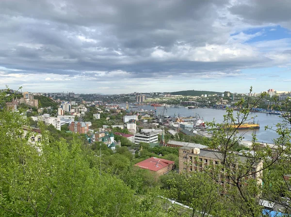 Rusia Vista Noche Ciudad Vladivostok Principios Verano Bahía Cuerno Oro — Foto de Stock