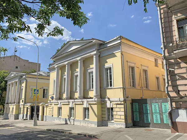 莫斯科 罗日德斯特文斯基大道 13号楼 Lagofit的1号楼 2号庄园 西克斯世纪上半叶 1980年修复 具有区域价值的文化遗产 — 图库照片