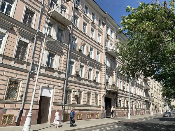 Moskau Russland Juni 2019 Rozhdestvensky Boulevard Haus Sonnigen Sommertag Moskau — Stockfoto