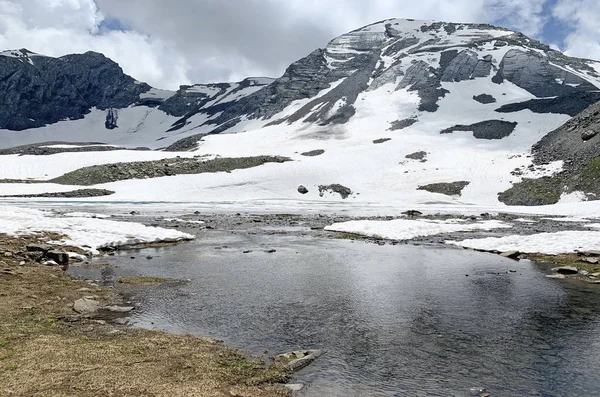 Rusland Noord Ossetië Zrug Rivier Stroomt Van Bergmeer Dzedo Oost — Stockfoto