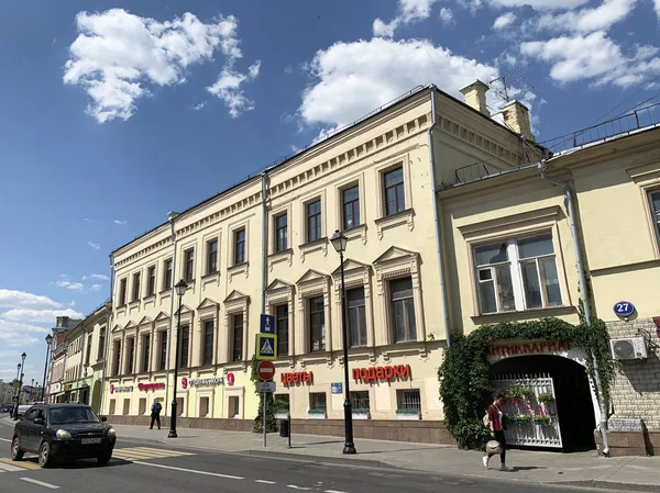 Moskwa Rosja Czerwiec 2019 Botkin City Estate Ulicy Pokrovka Domy — Zdjęcie stockowe