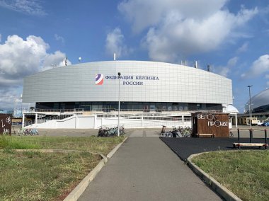 Soçi, Rusya, 10 Ağustos 2019. Yaz aylarında Soçi Olimpiyat Parkı (Adler) Curling için Buz Sarayı
