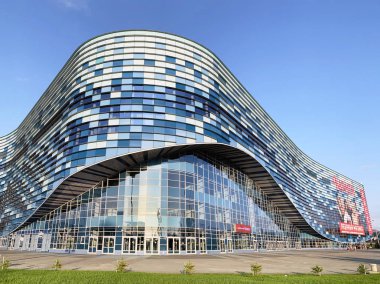 Soçi, Rusya, 10 Ağustos 2019, Yaz aylarında Soçi Olimpiyat Parkı Buz sarayı 