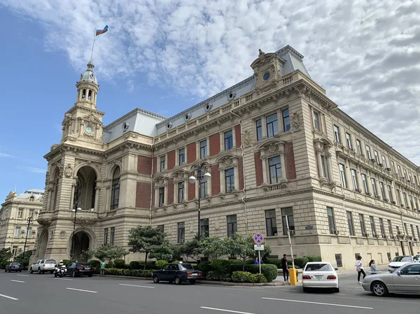 Μπακού Αζερμπαϊτζάν Σεπτέμβριος 2019 Κτίριο Της Εκτελεστικής Εξουσίας Στο Δρόμο — Φωτογραφία Αρχείου