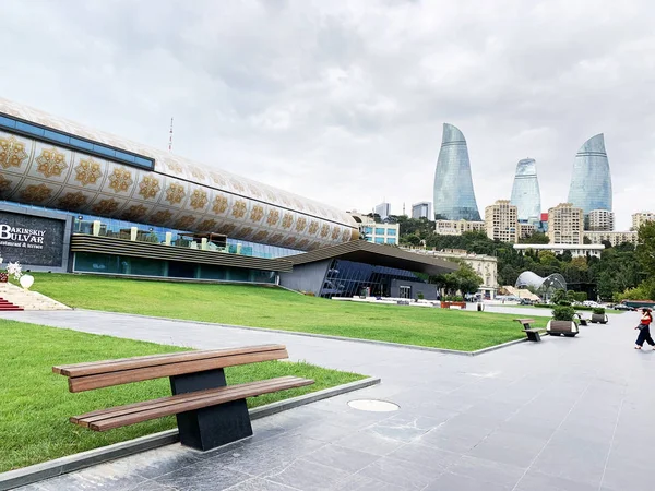Bakü Azerbaycan Eylül 2019 Azerbaycan Halı Müzesinin Inşaatı Sonbaharda Yakındır — Stok fotoğraf