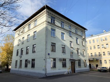 Moskova, Rusya, 16 Ekim 2019. Moskova, Pokrovsky Bulvarı, 4 / 17 numaralı bina. Depo (1901, mimar D. E. Vinogradov; 1990 'lar)