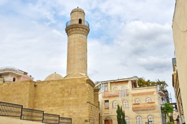 Bakü, Azerbaycan, Beyler (Beylyar, Beglyar) 1894-1895 yılları arasında inşa edilen cami, İlyas Efendiyev Caddesi, 47