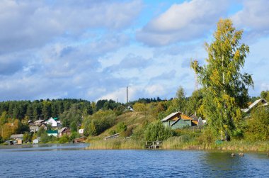 Rusya, Karelia, Conchezero köyündeki kırsal alan.