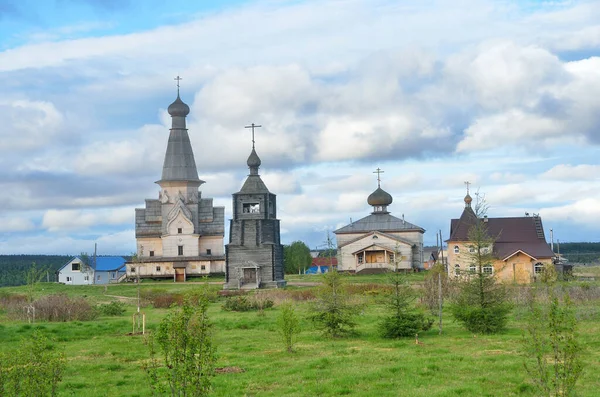 Ryssland Murmanskregionen Terskydistriktet Byn Varzuga Gamla Träkyrkor — Stockfoto