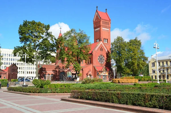Kościół Symeona Heleny Placu Niepodległości Mińsku Białoruś — Zdjęcie stockowe