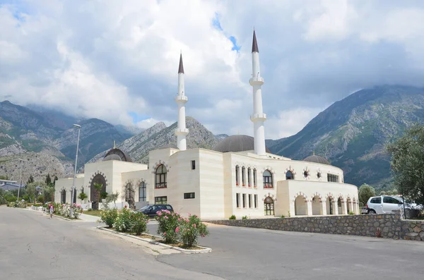 Σύγχρονο Τζαμί Selimiye Στο Old Bar Μαυροβούνιο — Φωτογραφία Αρχείου