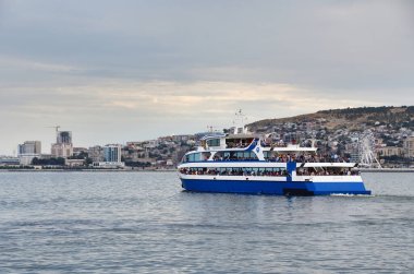  Bakü, Azerbaycan, 10 Eylül 2019. Hazar Denizi 'nde Mirvari zevk gemisi. Azerbaycan, Bakü şehri