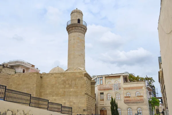 2019年9月10日 阿塞拜疆巴库 Baku Azerbaijan Beyler Beylyar Beglyar Minaret Mosque 1894 — 图库照片