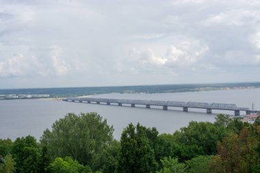 Imperial köprü Volga Nehri, Ulyanovsk, Rusya Federasyonu.