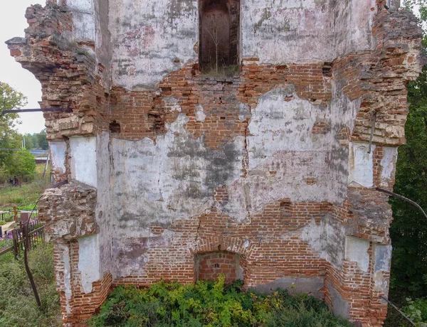 Alte Kirchenruine Auf Einem Friedhof Blick Von Oben — Stockfoto